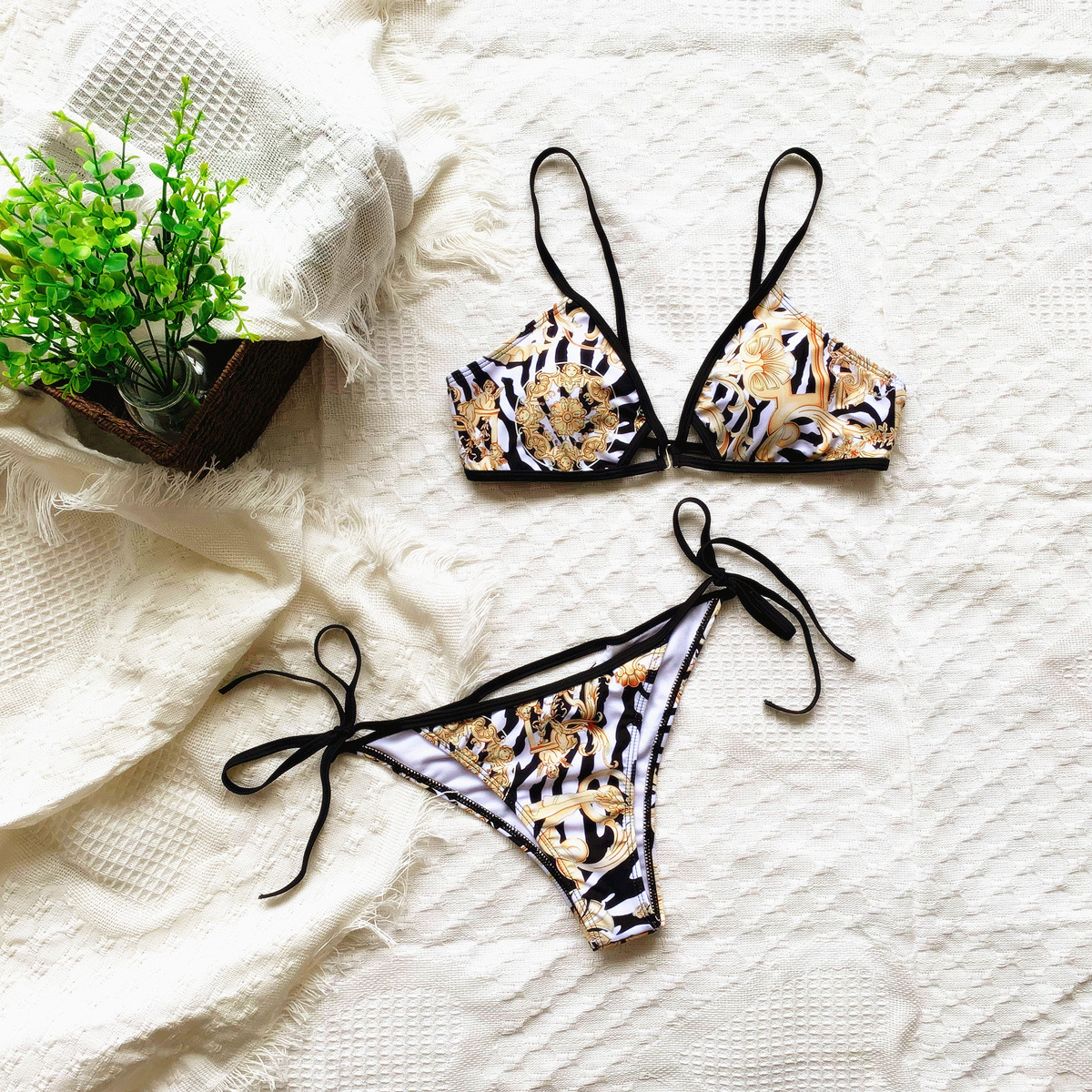 Damen Badeanzug Strappy – Modern Fit – Modische Swimwear für Strand & Urlaub – Bild 6