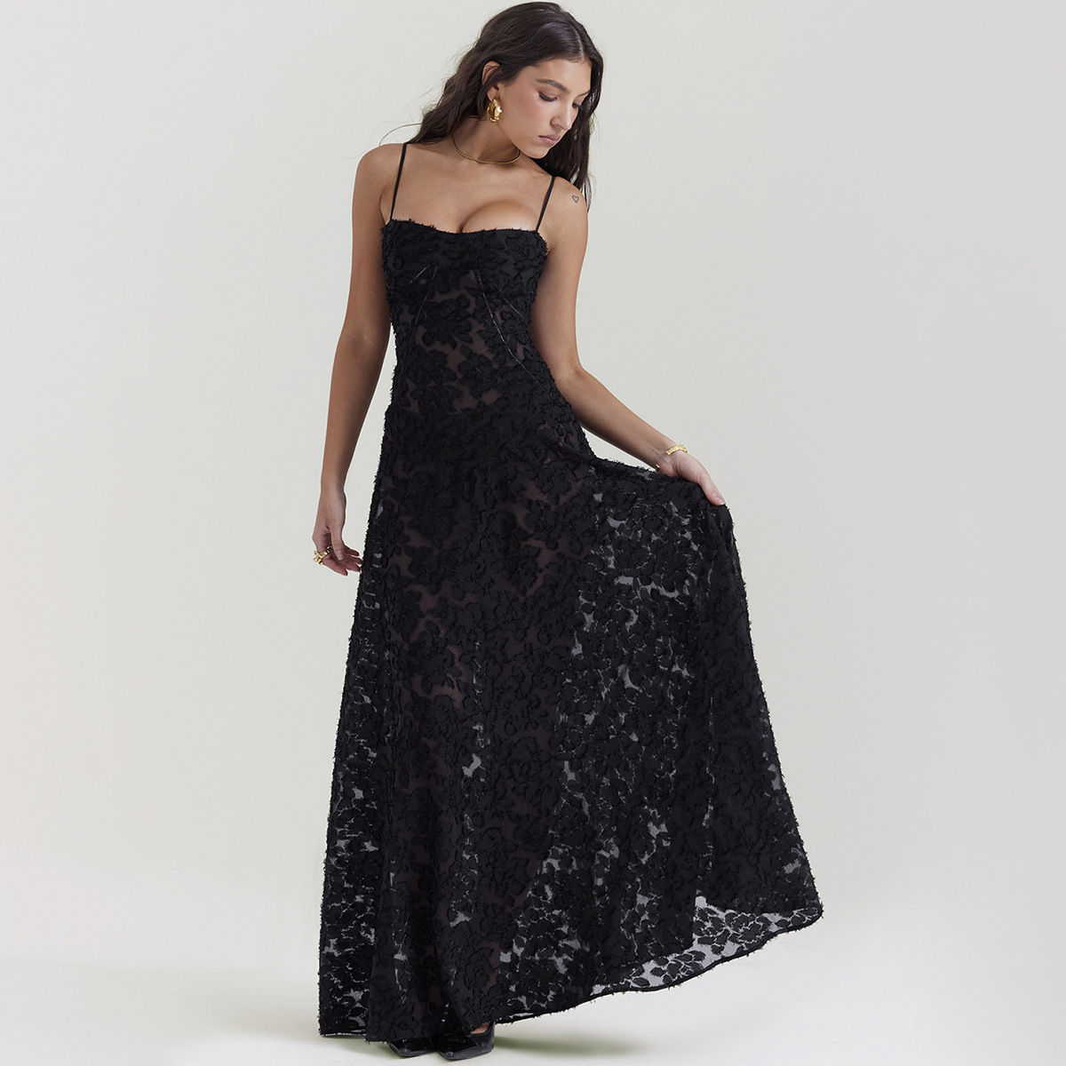 Damen Spitzen Maxikleid mit Trägern – Elegantes Sommer Abendkleid | Fashion Langes Kleid im stilvollen Design – Bild 9